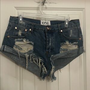 ONE by teaspoon size 28 Distressed Blue Denim Bandit Shorts